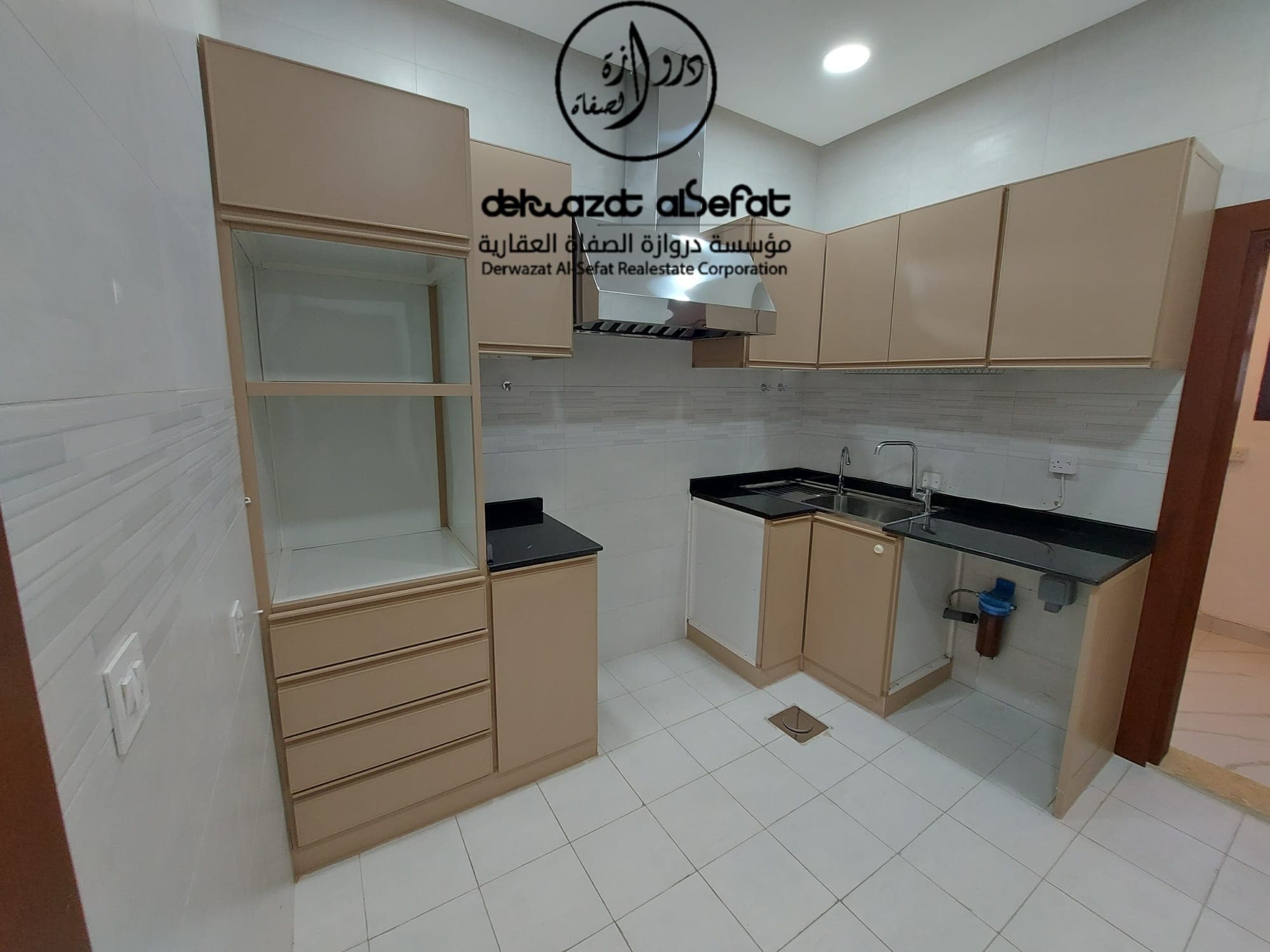 شقة للإيجار فى العمريه