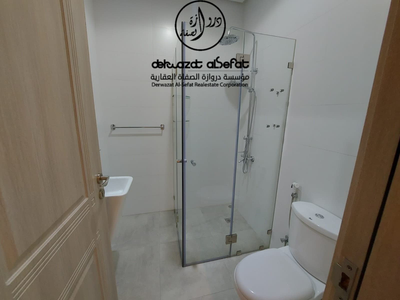 للايجار شقة فى الفنيطيس قطعه 5