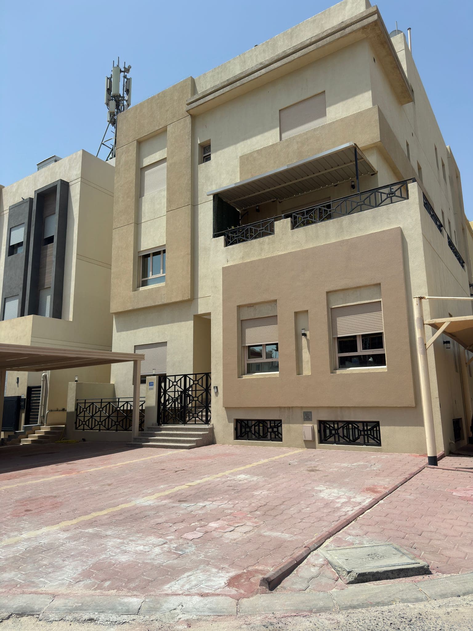 بيت للبيع فى الصديق زاوية