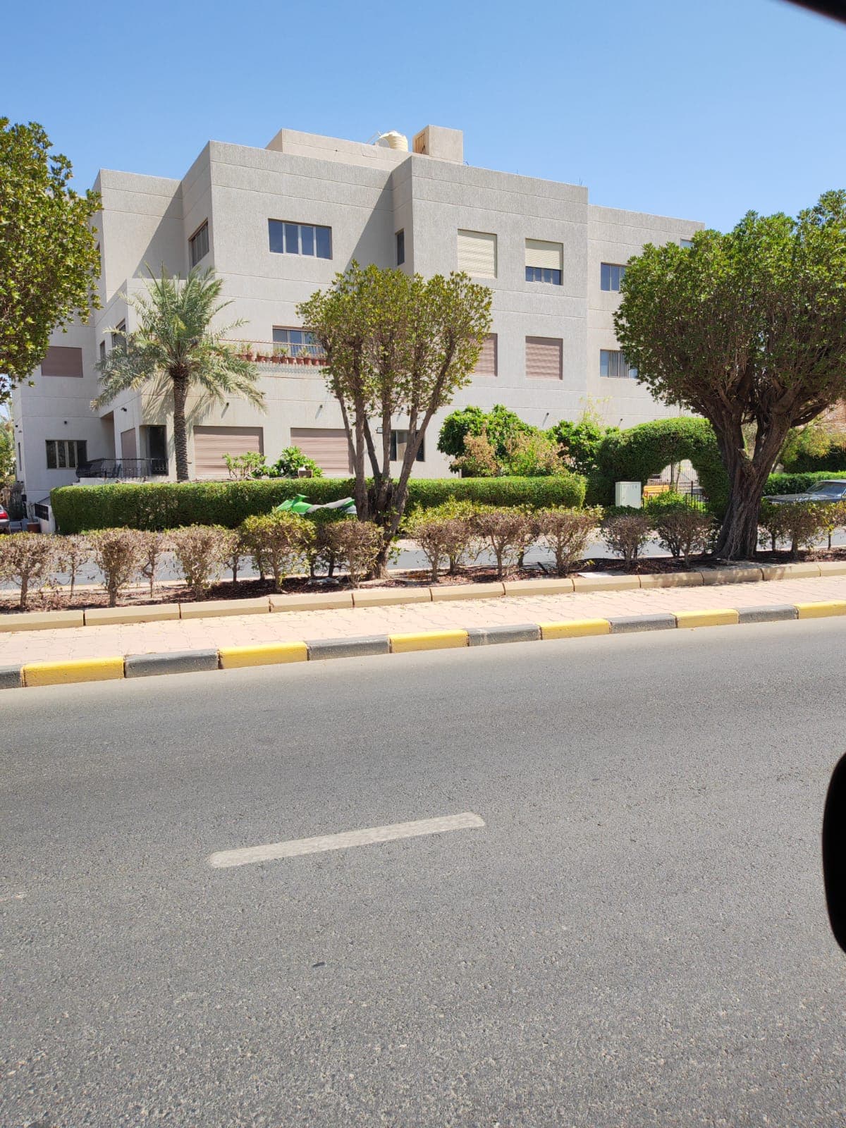 للبيع بيت فى منطقة مشرف