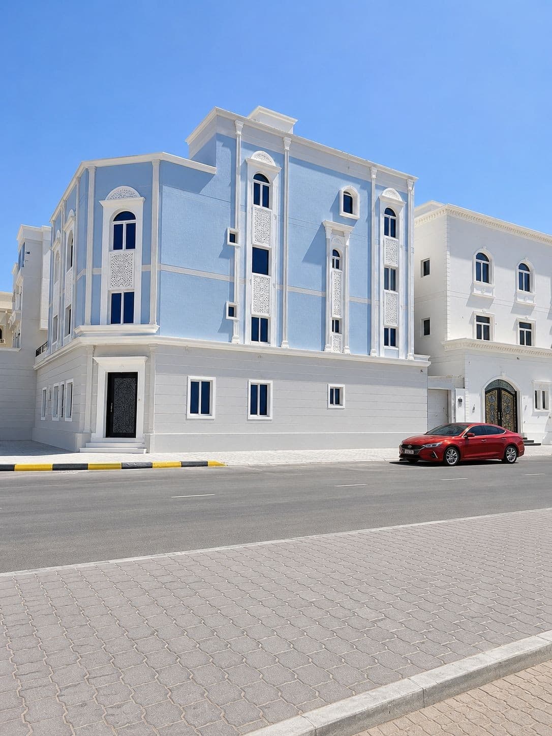 للبيع فيلا زاوية فى غرب عبدالله المبارك