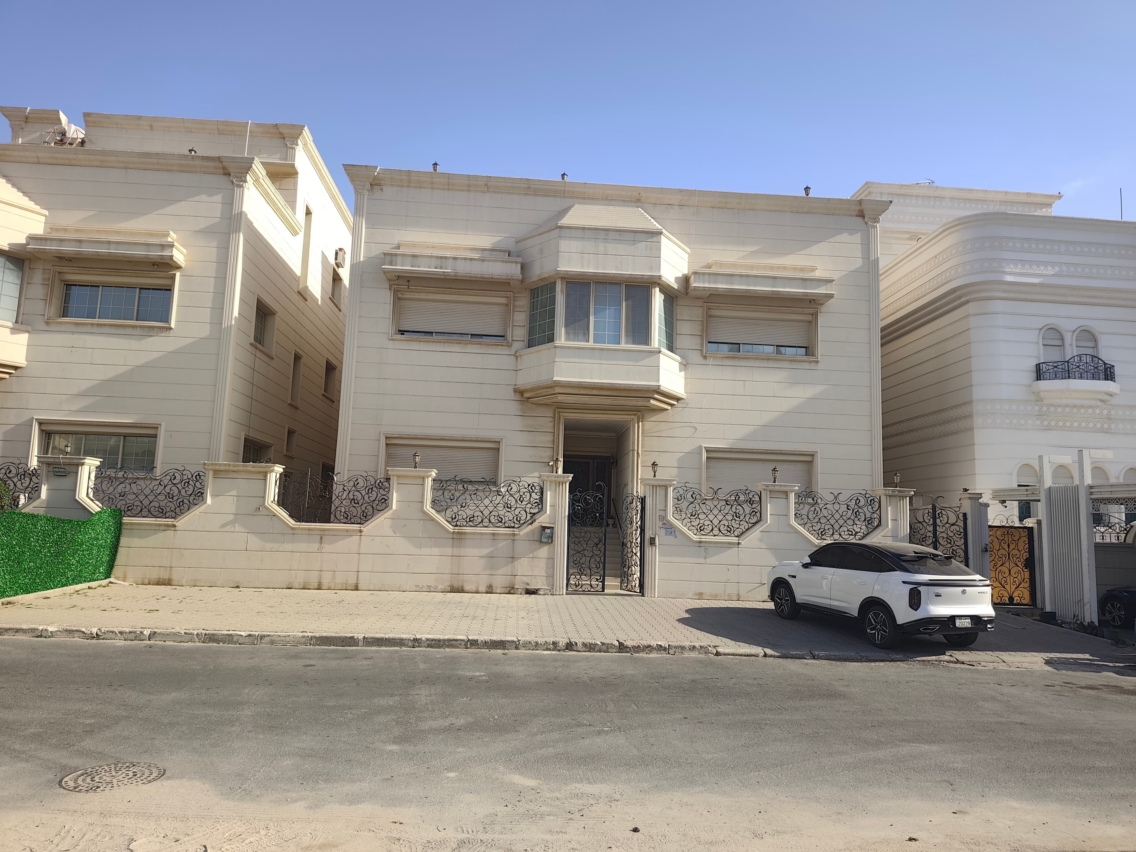 للبيع فيلا فى مبارك الكبير سكن المالك