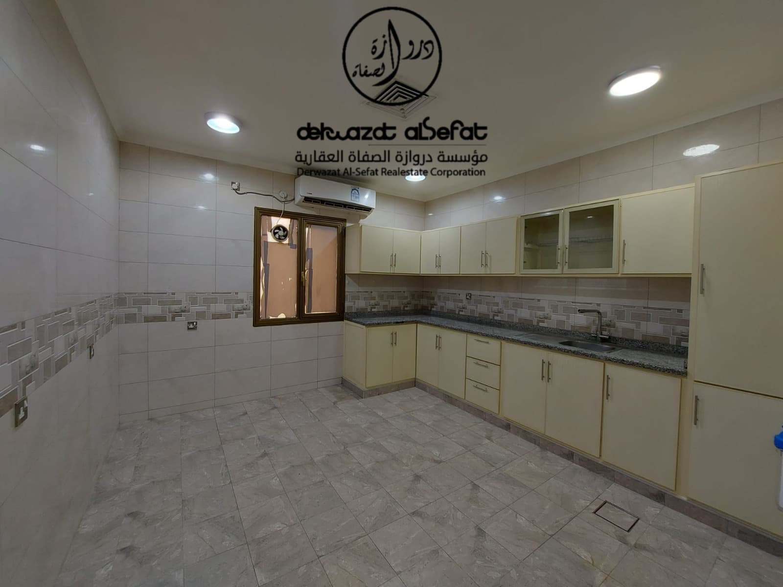 دور ثانى للإيجار فى الدسمه