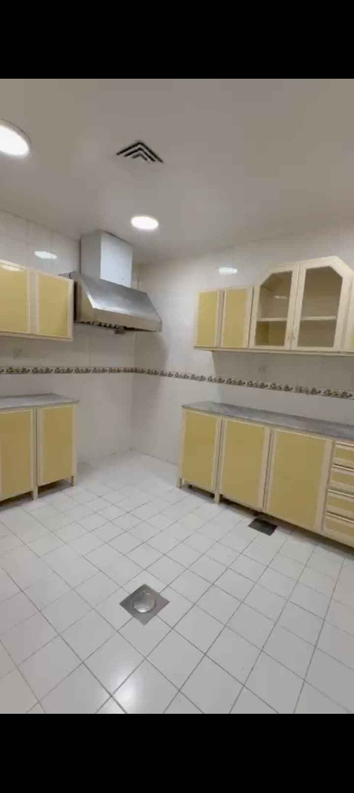 فيلا صغيرة للبيع فى السرة