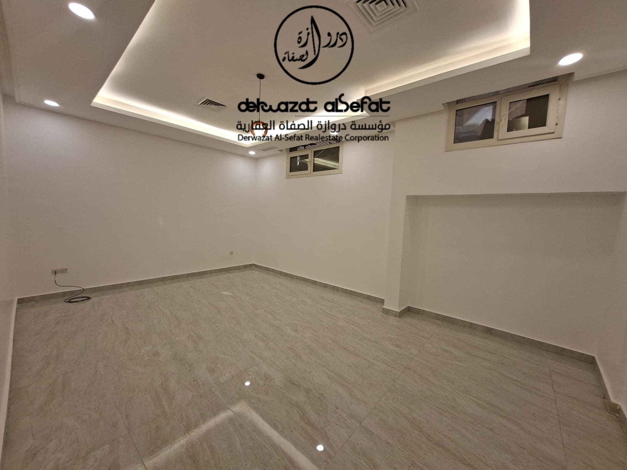 للإيجار دور فى مشرف قطعه 5