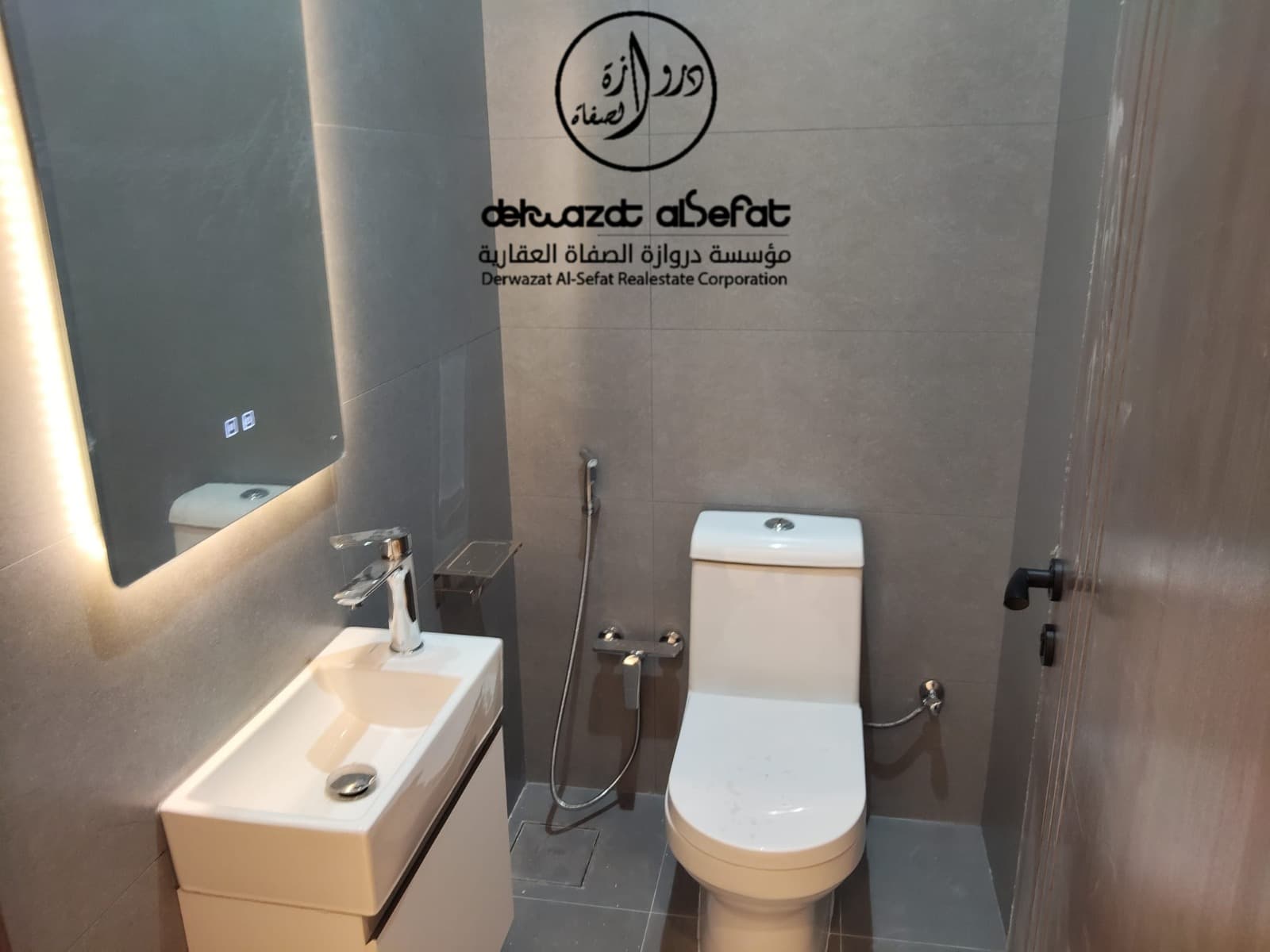 شقة جديدة للإيجار فى الصديق