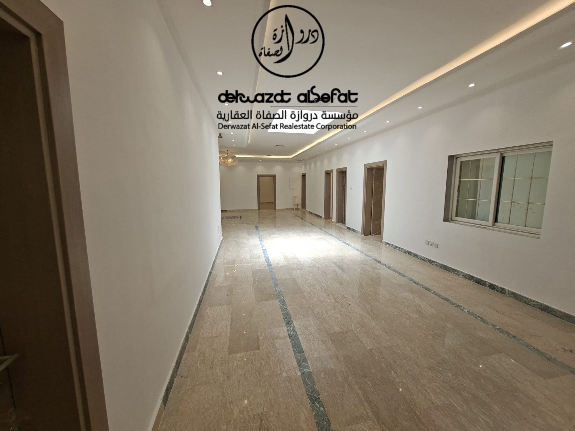 للإيجار دور أرضي فى الدعيه قطعه 4