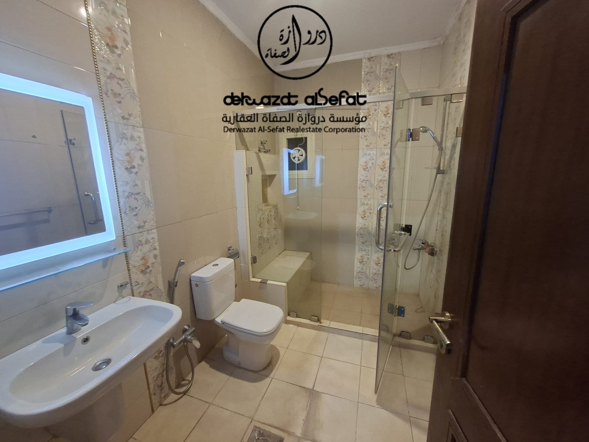 للايجار دور أرضي السلام قطعه 3