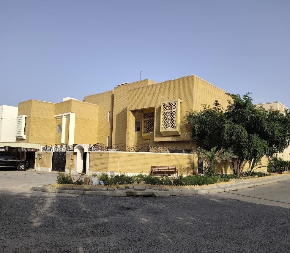 للبيع بيت حكومة فى جليب الشيوح قطعة 4