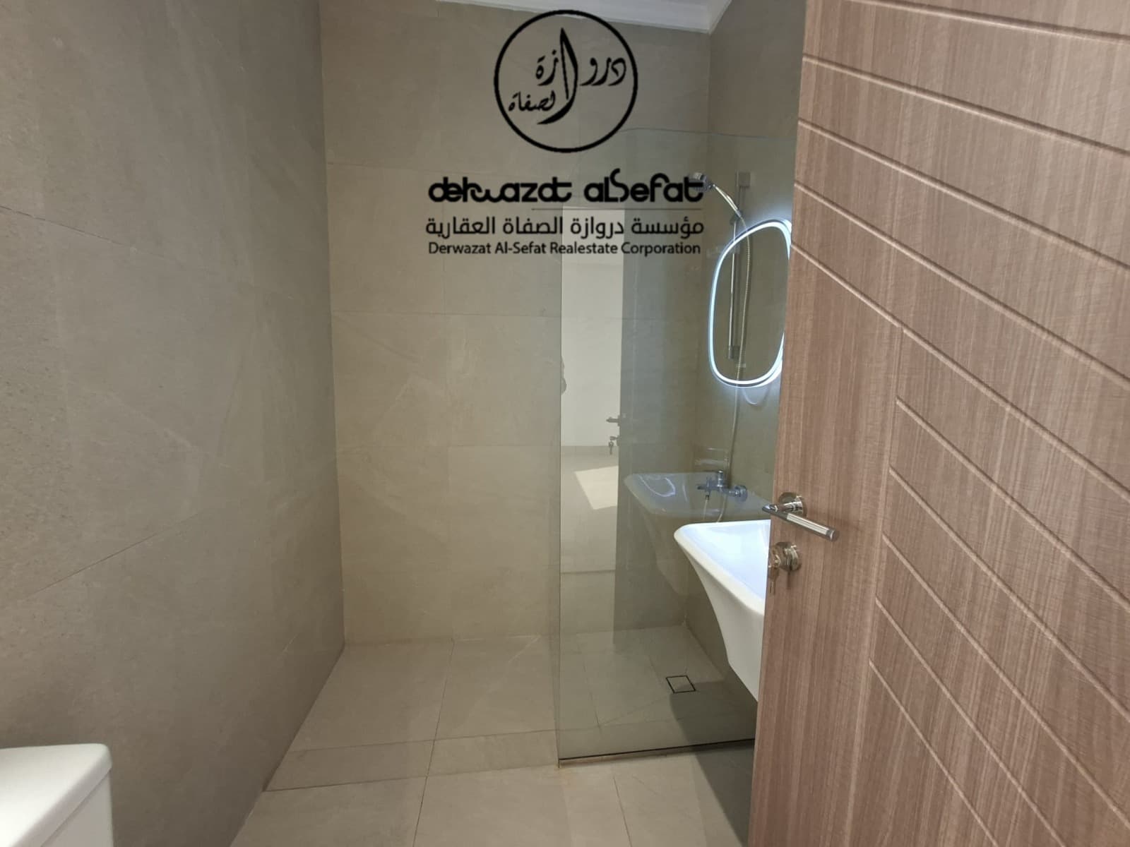 للإيجار شقة مع رووف فى ابوفطيره