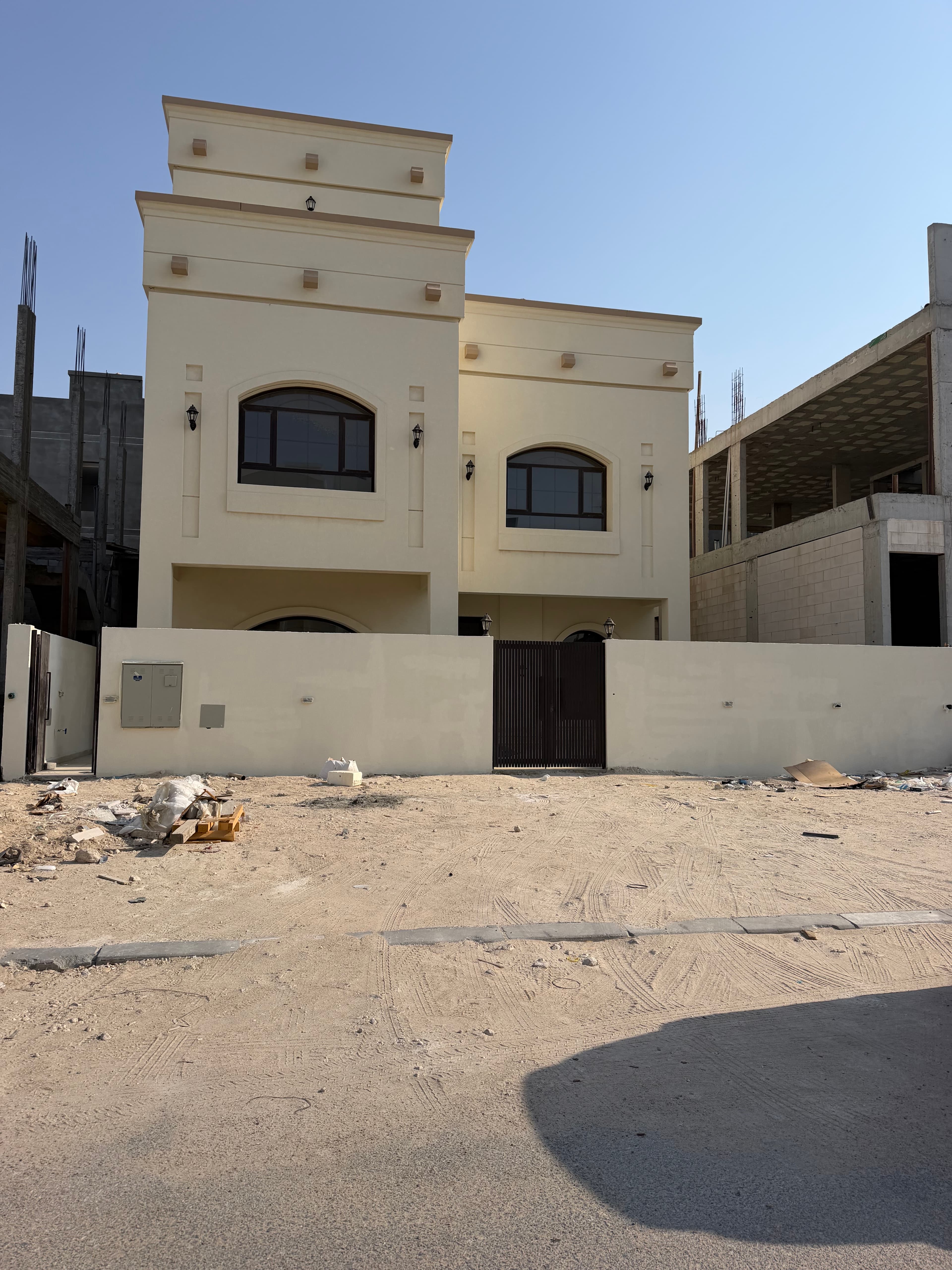 فيلا دورين ونصف للبيع فى المطلاع