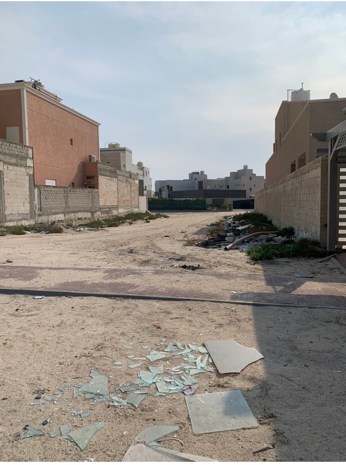 للبيع ارض صف ثاني في البحرية المرحلة الاولي - صورة 2