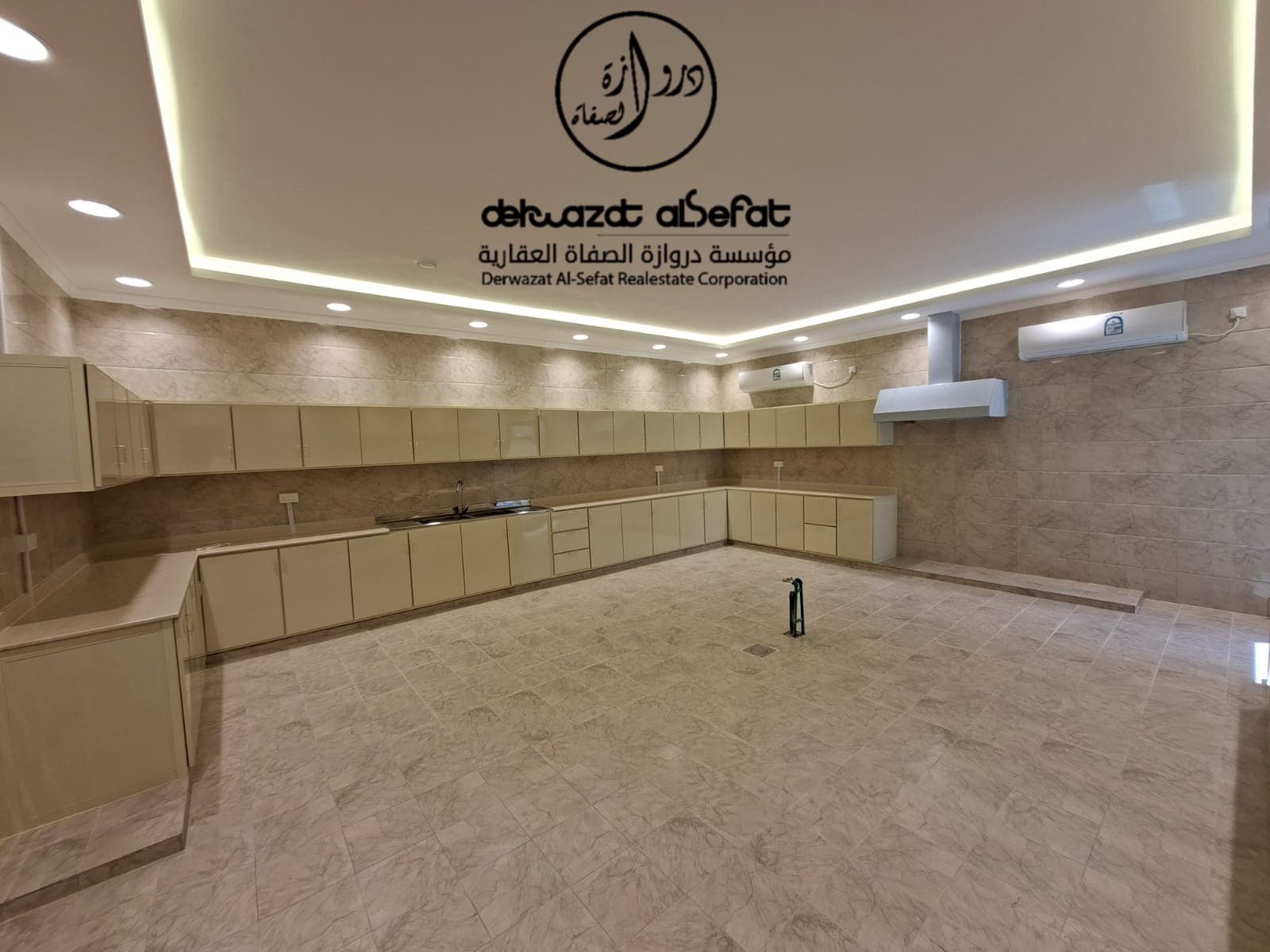 بيت للإيجار في الوفرة السكنية ارضي وأول - صورة 3