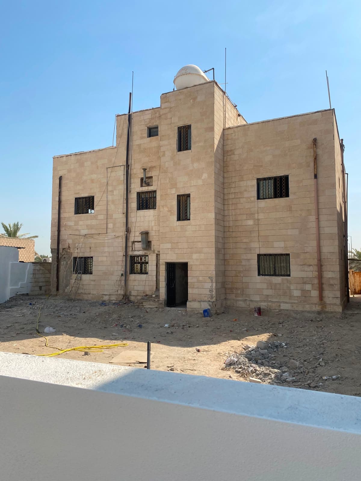 بيت للبيع بالصليبيخات موقع مميز