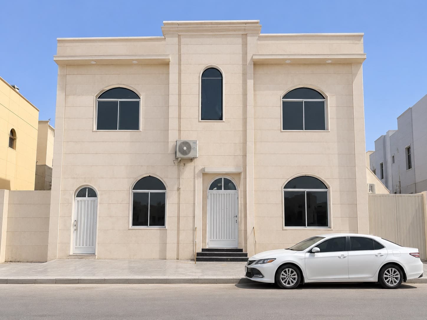 للإيجار بيت دورين في صباح السالم