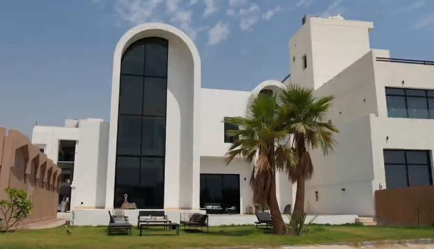 شاليه للبيع في صباح الاحمد البحرية الرابعة