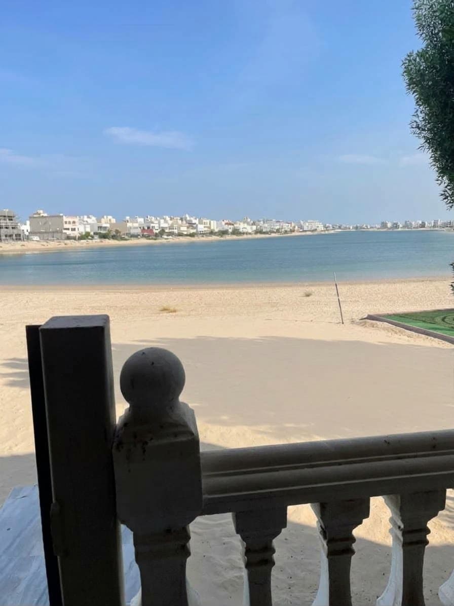 للبيع شاليه بصباح الاحمد البحرية موقع مميز
