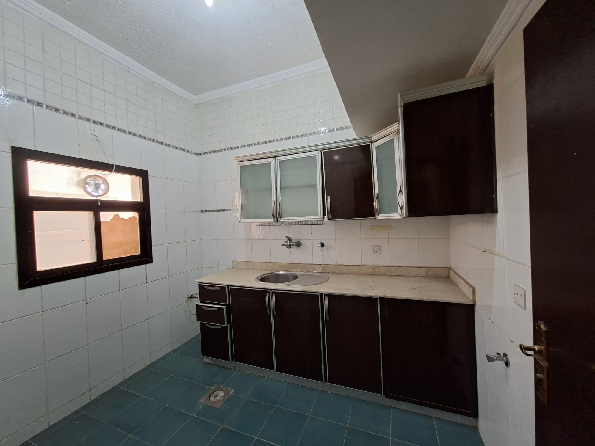 للإيجار شقة في سلوى دور ثالث - صورة 4