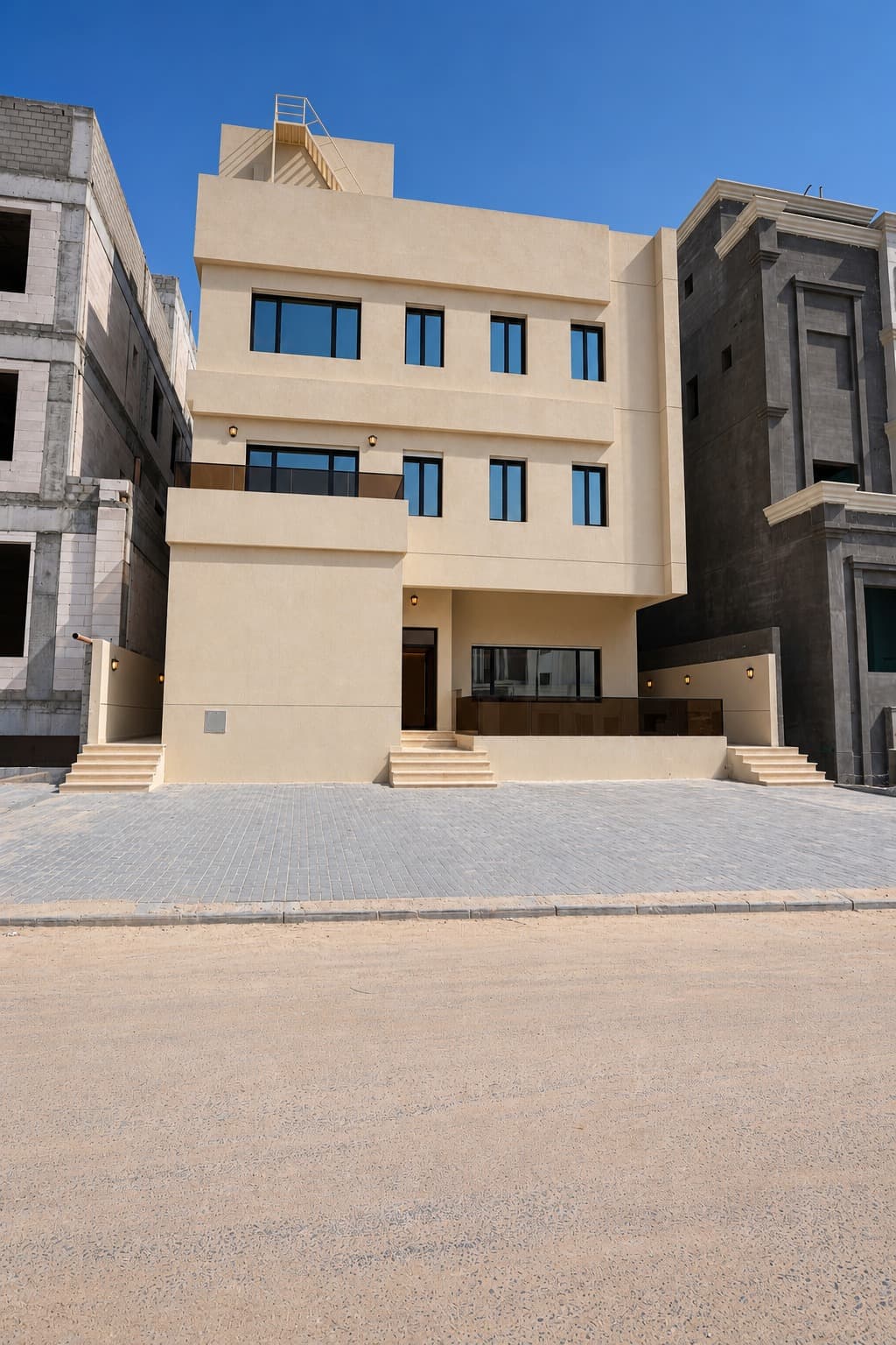للبيع فيلا راقية في المطلاع