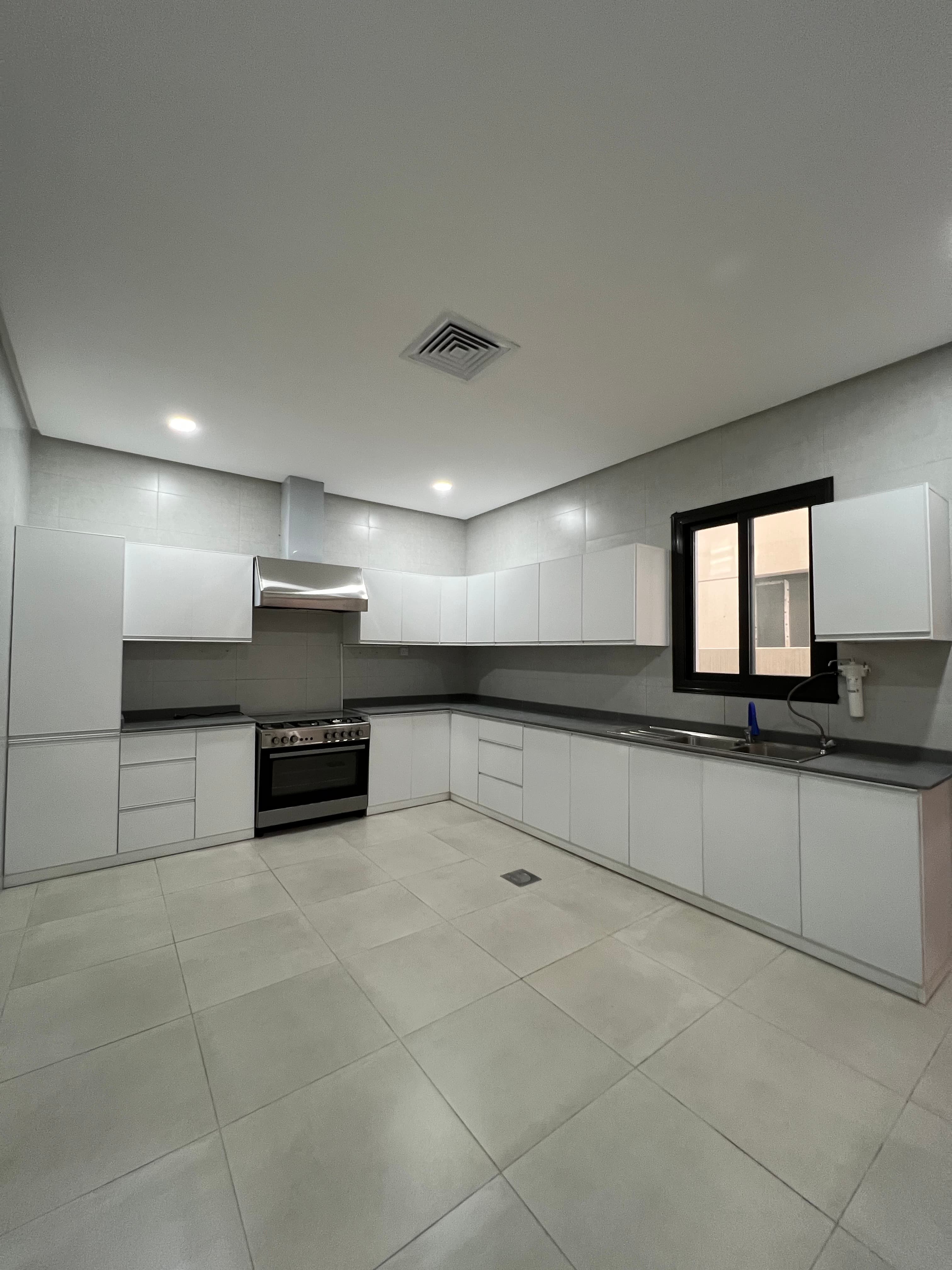 دوبلكس للإيجار فى الصديق دوبلكس للإيجار فى الصديق