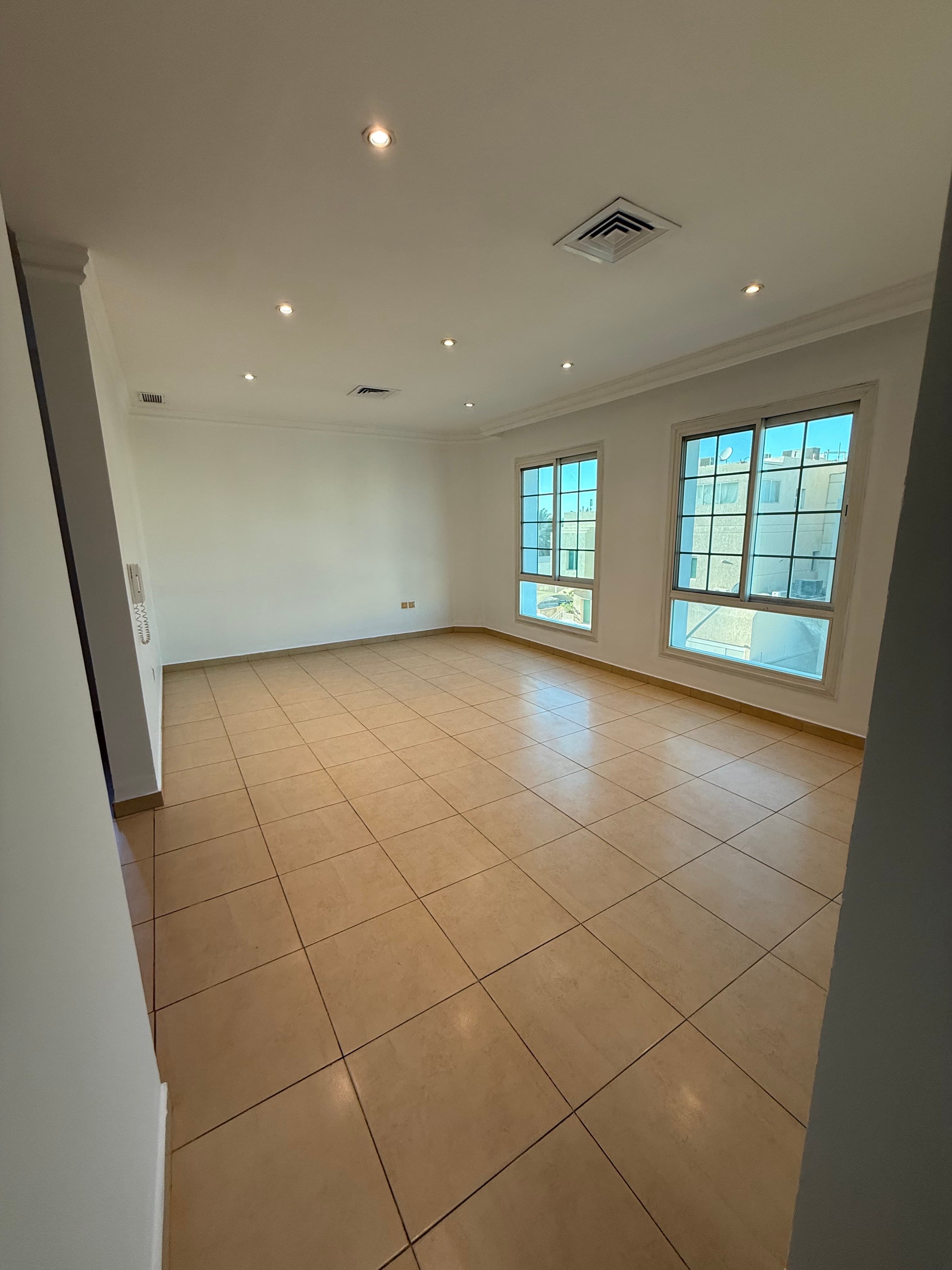 شقة للإيجار فى الجابرية الدور الثاني شقة للإيجار فى الجابرية الدور الثاني