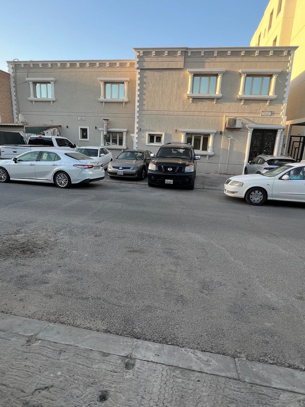 للبيع بيت مدخول فى منطقة الصليبيخات للبيع بيت مدخول فى منطقة الصليبيخات