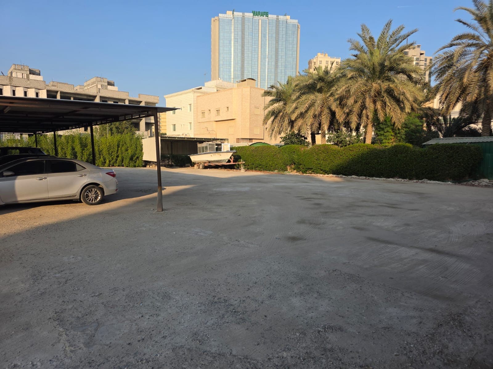 بيت هدام للبيع فى الدسمة زاوية بيت هدام للبيع فى الدسمة زاوية