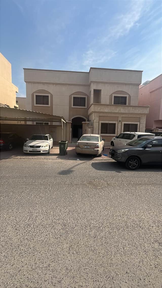 بيت حكومه للبيع فى جابر الاحمد رمز 48632 بيت حكومه للبيع فى جابر الاحمد