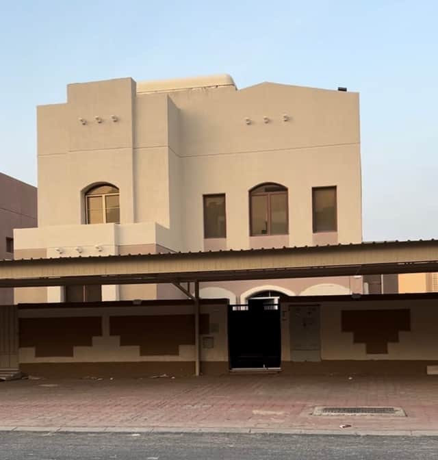 بيت حكومه للبيع فى صباح السكنية رمز 50492 بيت حكومه للبيع فى صباح السكنية