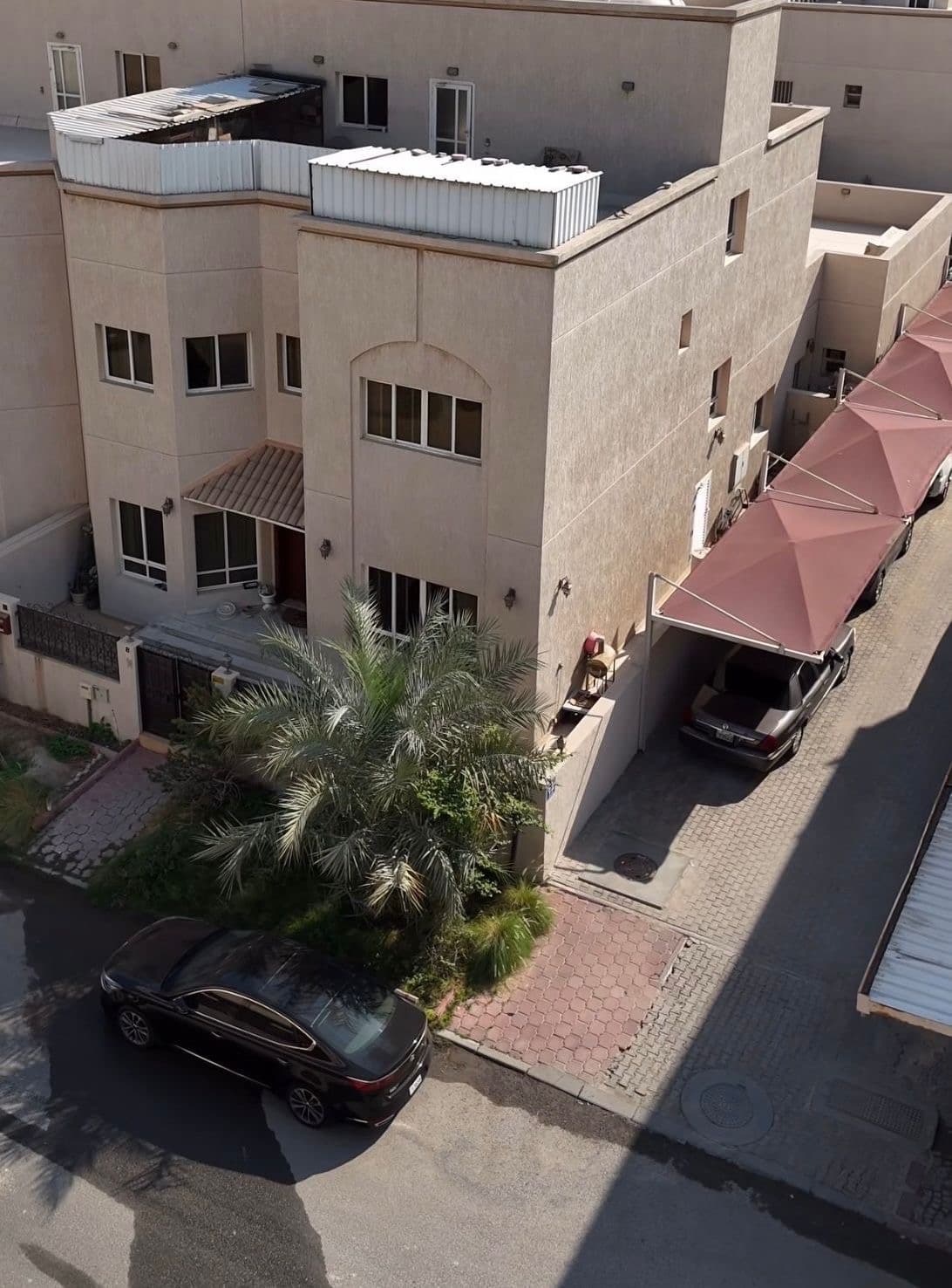 للبيع فيلا فى منطقة هدية قطعة 2 رمز 51242 للبيع فيلا فى منطقة هدية قطعة 2