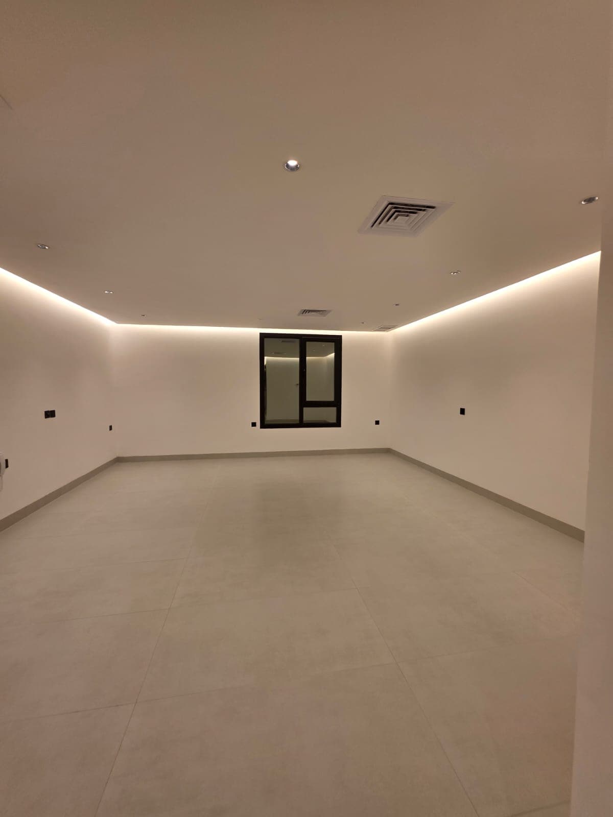 شقة للإيجار فى الزهراء سوبر ديلوكس رمز 52384 شقة للإيجار فى الزهراء سوبر ديلوكس