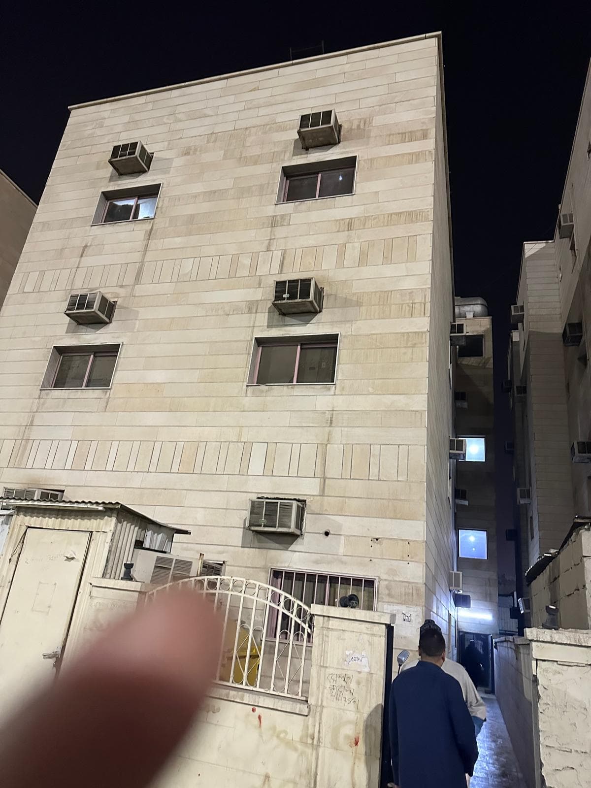 للبيع قسيمة استثمارية فى جليب الشيوخ رمز 3852 للبيع قسيمة استثمارية فى جليب الشيوخ